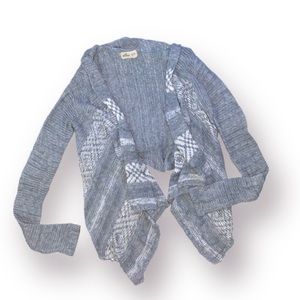 ✨4 for $25✨ Hollister Printed Knit Cropped Cardigan